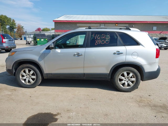 Продажа на аукционе авто 2011 Kia Sorento Lx, vin: 5XYKT3A1XBG184885, номер лота: 46238900