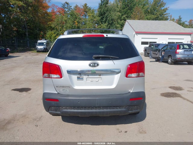 Продажа на аукционе авто 2011 Kia Sorento Lx, vin: 5XYKT3A1XBG184885, номер лота: 46238900