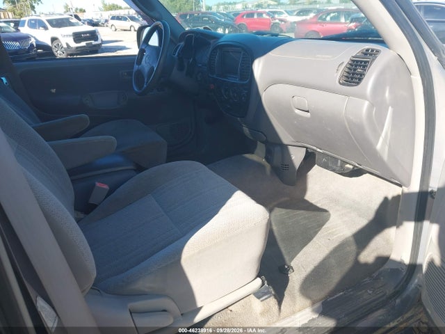 Продажа на аукционе авто 2000 Toyota Tundra Sr5 V8, vin: 5TBBT441XYS075400, номер лота: 46238916