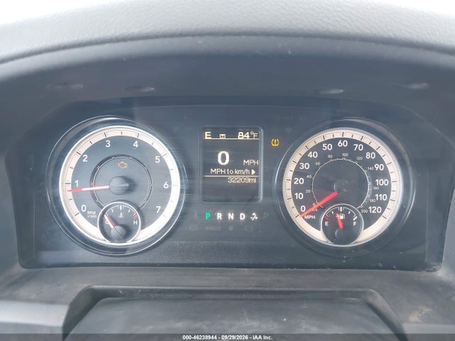 Aukcja sprzedaży 2018 Ram 1500 Tradesman  4x4 5'7 Box, vin: 1C6RR7KG3JS300533, numer aukcji: 46238944