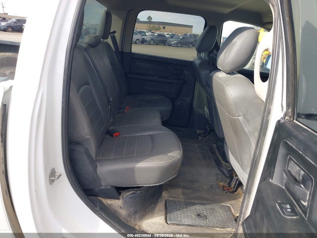 Aukcja sprzedaży 2018 Ram 1500 Tradesman  4x4 5'7 Box, vin: 1C6RR7KG3JS300533, numer aukcji: 46238944