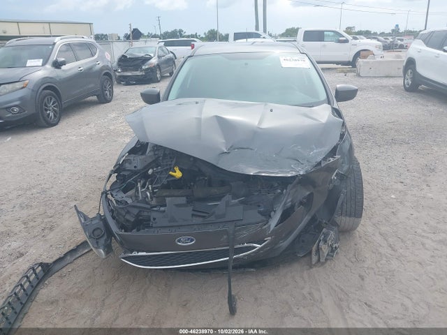 2018 Ford Focus Se მანქანა იყიდება აუქციონზე, vin: 1FADP3K20JL243133, აუქციონის ნომერი: 46238970