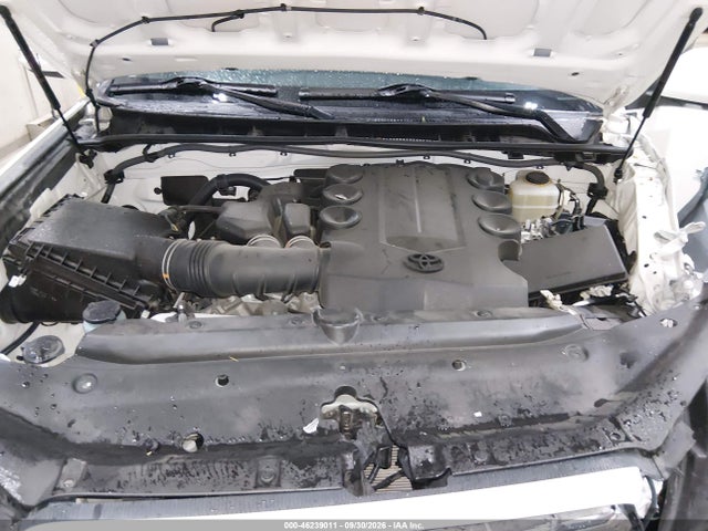 46239011 :رقم المزاد ، JTEBU5JRXB5044029 vin ، 2011 Toyota 4runner Sr5 V6 مزاد بيع