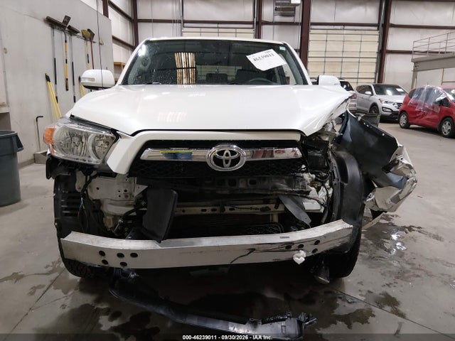 46239011 :رقم المزاد ، JTEBU5JRXB5044029 vin ، 2011 Toyota 4runner Sr5 V6 مزاد بيع