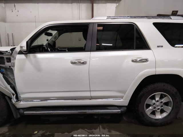 46239011 :رقم المزاد ، JTEBU5JRXB5044029 vin ، 2011 Toyota 4runner Sr5 V6 مزاد بيع