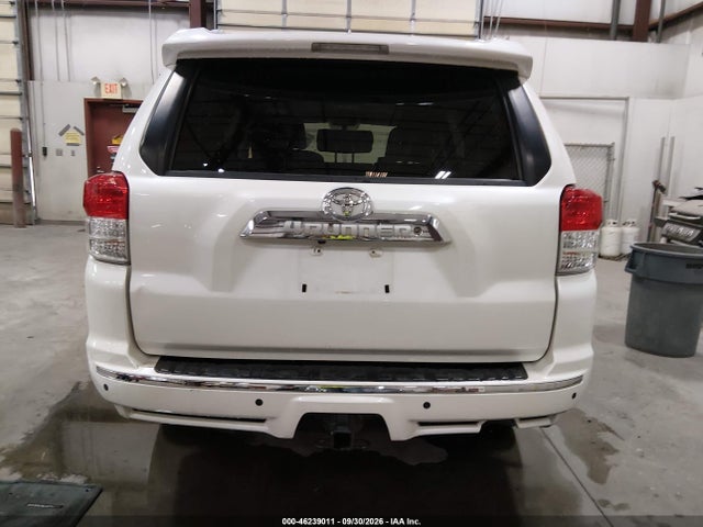 46239011 :رقم المزاد ، JTEBU5JRXB5044029 vin ، 2011 Toyota 4runner Sr5 V6 مزاد بيع