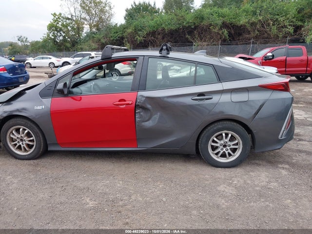Toyota Prius Prime Advanced 2018 JTDKARFP8J3079965 Image 14