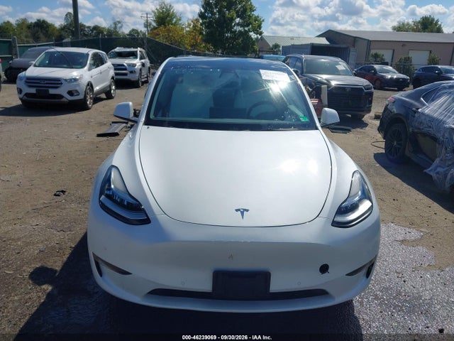 Продаж на аукціоні авто 2022 Tesla Model Y Long Range Dual Motor All-wheel Drive, vin: 7SAYGDEEXNF457386, номер лоту: 46239069
