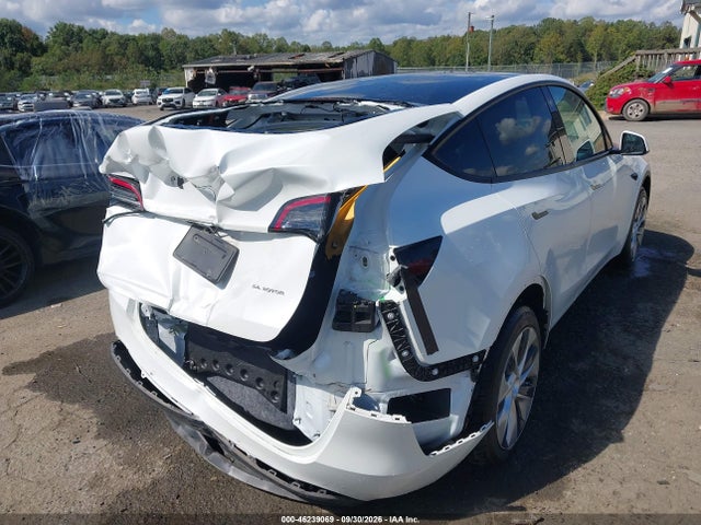 Продаж на аукціоні авто 2022 Tesla Model Y Long Range Dual Motor All-wheel Drive, vin: 7SAYGDEEXNF457386, номер лоту: 46239069