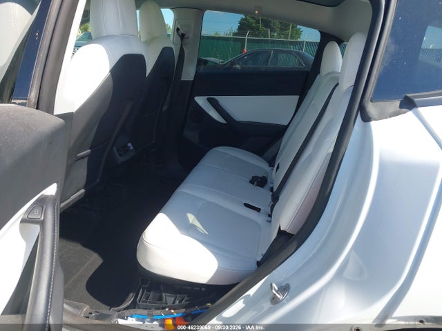 Продаж на аукціоні авто 2022 Tesla Model Y Long Range Dual Motor All-wheel Drive, vin: 7SAYGDEEXNF457386, номер лоту: 46239069