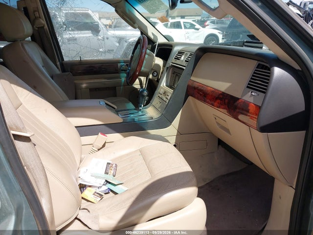 Продаж на аукціоні авто 2005 Lincoln Navigator, vin: 5LMFU27575LJ01241, номер лоту: 46239113