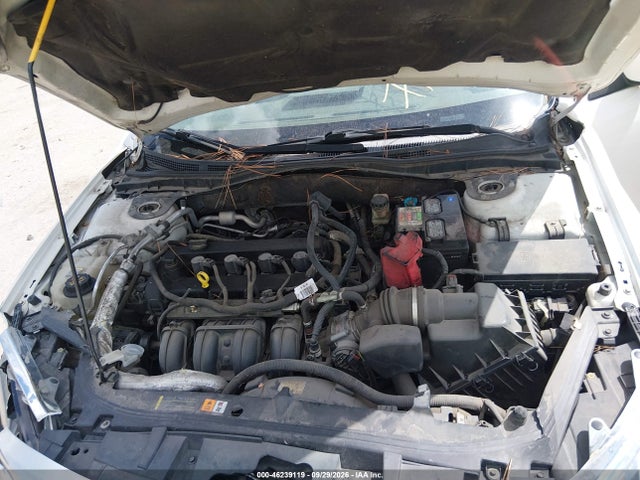 46239119 :رقم المزاد ، 3FAHP0HA8AR221235 vin ، 2010 Ford Fusion Se مزاد بيع