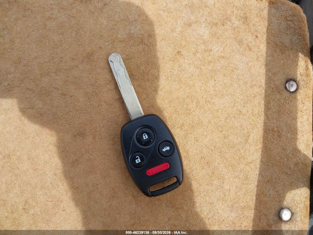 46239136 :رقم المزاد ، 1HGCM56425A075696 vin ، 2005 Honda Accord 2.4 Lx مزاد بيع