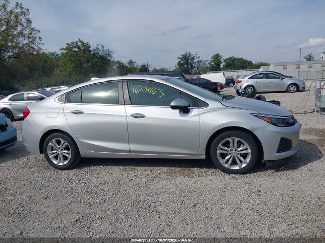 2019 Chevrolet Cruze Lt მანქანა იყიდება აუქციონზე, vin: 1G1BE5SM6K7118340, აუქციონის ნომერი: 46239163