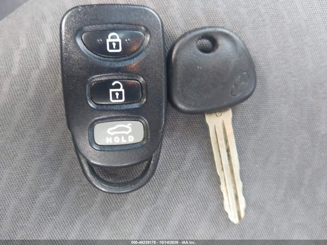 46239178 :رقم المزاد ، 5NPDH4AEXFH555447 vin ، 2015 Hyundai Elantra Se مزاد بيع