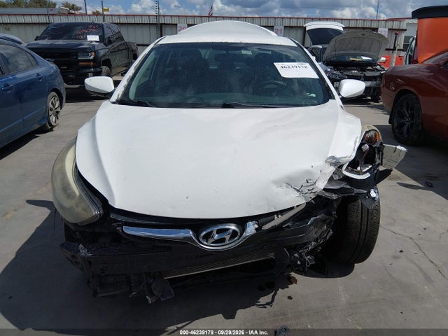 46239178 :رقم المزاد ، 5NPDH4AEXFH555447 vin ، 2015 Hyundai Elantra Se مزاد بيع