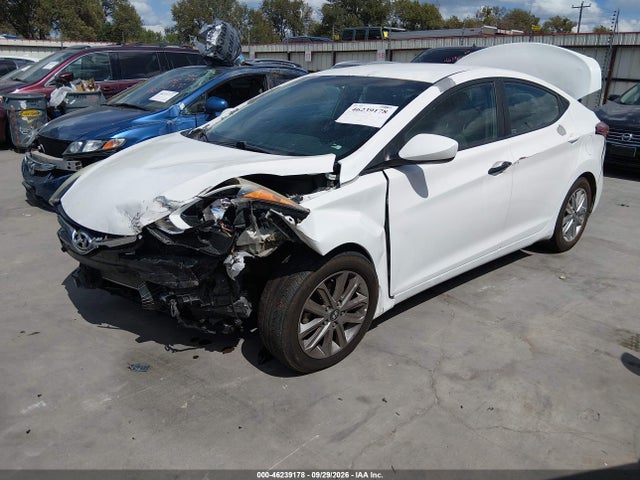 46239178 :رقم المزاد ، 5NPDH4AEXFH555447 vin ، 2015 Hyundai Elantra Se مزاد بيع