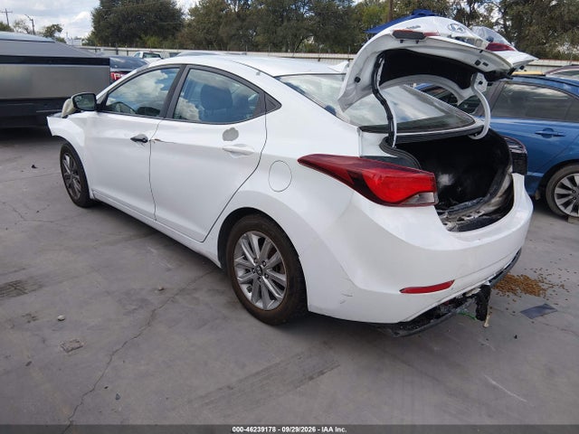 46239178 :رقم المزاد ، 5NPDH4AEXFH555447 vin ، 2015 Hyundai Elantra Se مزاد بيع