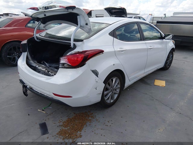46239178 :رقم المزاد ، 5NPDH4AEXFH555447 vin ، 2015 Hyundai Elantra Se مزاد بيع