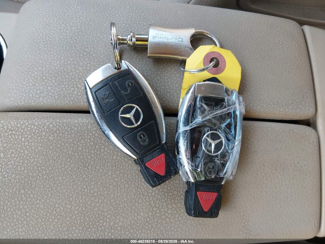 46239218 :رقم المزاد ، WDDGF4HB1DF995620 vin ، 2013 Mercedes-benz C 250 Luxury مزاد بيع