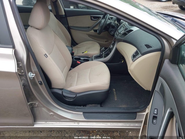 46239222 :رقم المزاد ، 5NPDH4AE4FH561342 vin ، 2015 Hyundai Elantra Se مزاد بيع