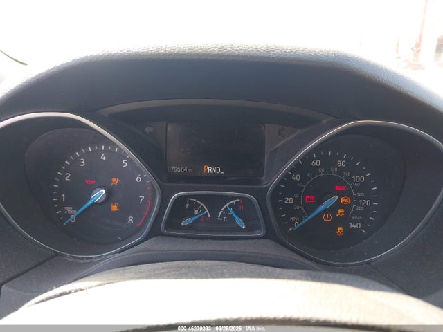 2018 Ford Focus S მანქანა იყიდება აუქციონზე, vin: 1FADP3E26JL323077, აუქციონის ნომერი: 46239293