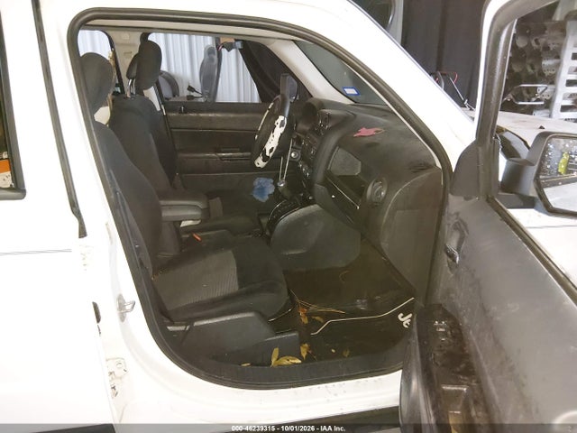 Продажа на аукционе авто 2015 Jeep Patriot Sport, vin: 1C4NJPBB5FD118427, номер лота: 46239315