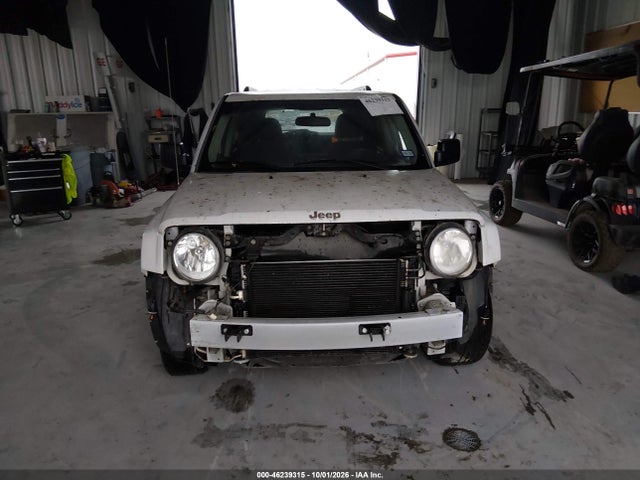 Продажа на аукционе авто 2015 Jeep Patriot Sport, vin: 1C4NJPBB5FD118427, номер лота: 46239315