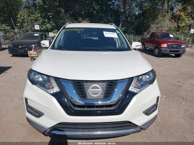 46239339 :رقم المزاد ، KNMAT2MVXHP605871 vin ، 2017 Nissan Rogue Sv مزاد بيع