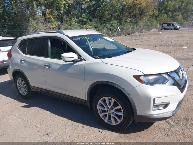 46239339 :رقم المزاد ، KNMAT2MVXHP605871 vin ، 2017 Nissan Rogue Sv مزاد بيع