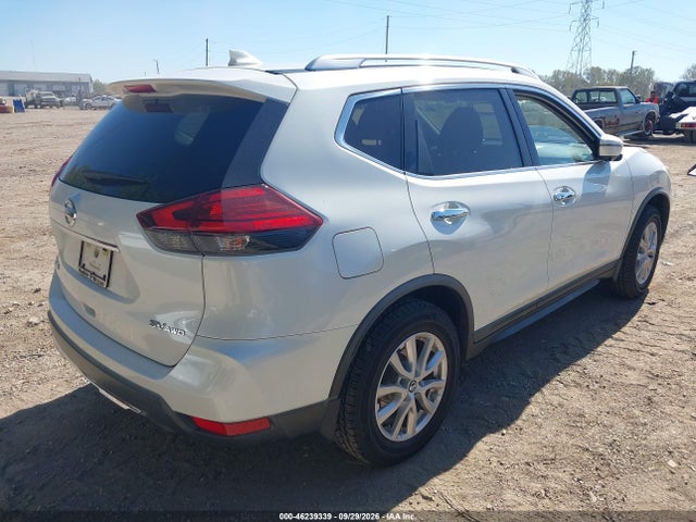 46239339 :رقم المزاد ، KNMAT2MVXHP605871 vin ، 2017 Nissan Rogue Sv مزاد بيع