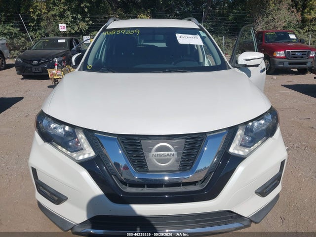 46239339 :رقم المزاد ، KNMAT2MVXHP605871 vin ، 2017 Nissan Rogue Sv مزاد بيع