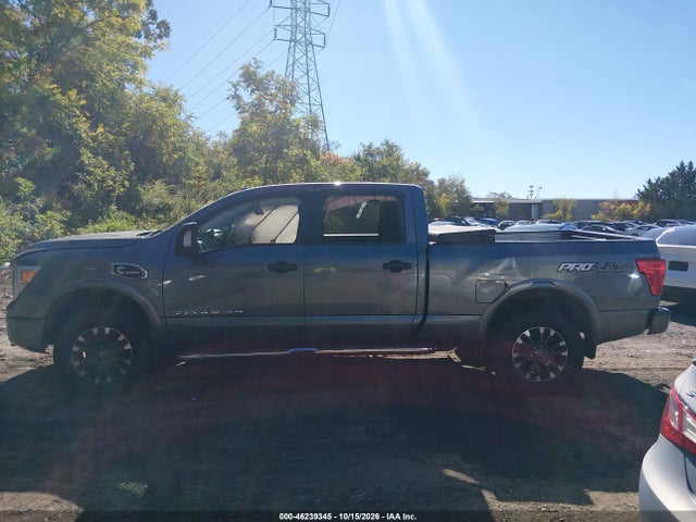 Продаж на аукціоні авто 2016 Nissan Titan Xd Pro-4x Diesel, vin: 1N6BA1F46GN502351, номер лоту: 46239345