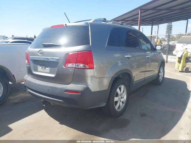 Aukcja sprzedaży 2011 Kia Sorento Lx, vin: 5XYKT4A15BG183021, numer aukcji: 46239356