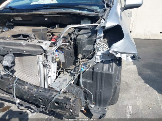 46239384 :رقم المزاد ، 5TDKK3DC3FS555118 vin ، 2015 Toyota Sienna Le 8 Passenger مزاد بيع