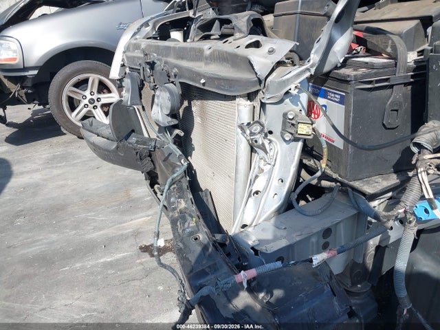 46239384 :رقم المزاد ، 5TDKK3DC3FS555118 vin ، 2015 Toyota Sienna Le 8 Passenger مزاد بيع