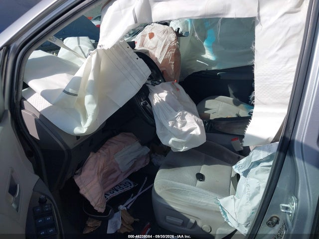 46239384 :رقم المزاد ، 5TDKK3DC3FS555118 vin ، 2015 Toyota Sienna Le 8 Passenger مزاد بيع