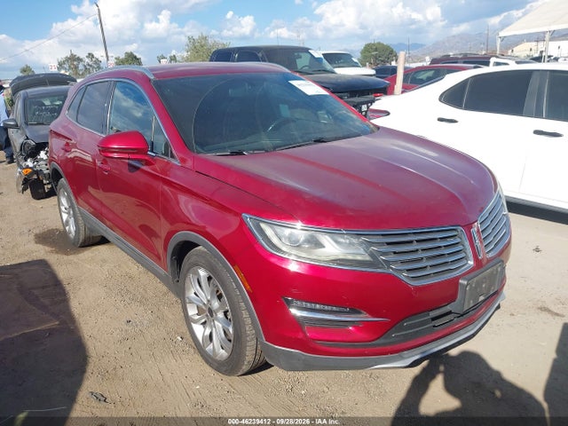 2016 5LMCJ2C98GUJ24500 main image