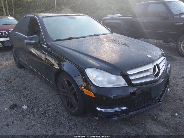 Aukcja sprzedaży 2013 Mercedes-benz C 300 Sport 4matic, vin: WDDGF8AB2DR271533, numer aukcji: 46239413