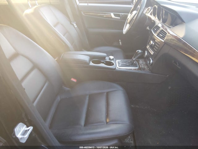 Aukcja sprzedaży 2013 Mercedes-benz C 300 Sport 4matic, vin: WDDGF8AB2DR271533, numer aukcji: 46239413