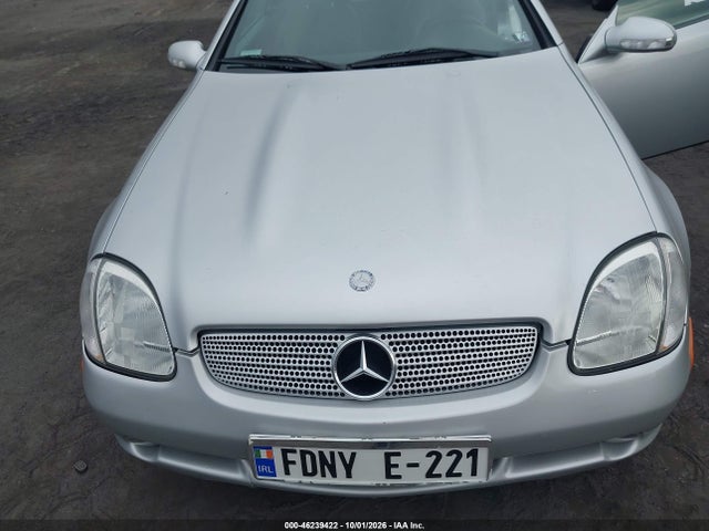 Auction sale of the 2001 Mercedes-benz Slk 230 Kompressor, vin: WDBKK49F61F220211, lot number: 46239422