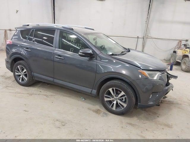 46239472 :رقم المزاد ، 2T3RFREV3HW567020 vin ، 2017 Toyota Rav4 Xle مزاد بيع