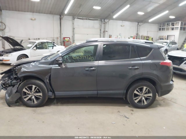 46239472 :رقم المزاد ، 2T3RFREV3HW567020 vin ، 2017 Toyota Rav4 Xle مزاد بيع