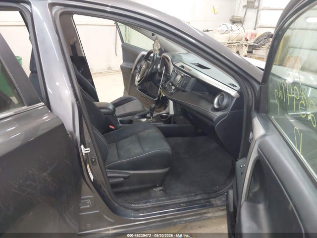 46239472 :رقم المزاد ، 2T3RFREV3HW567020 vin ، 2017 Toyota Rav4 Xle مزاد بيع