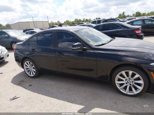 46239493 :رقم المزاد ، WBA8E5G59JNV02221 vin ، 2018 Bmw 320i Xdrive مزاد بيع