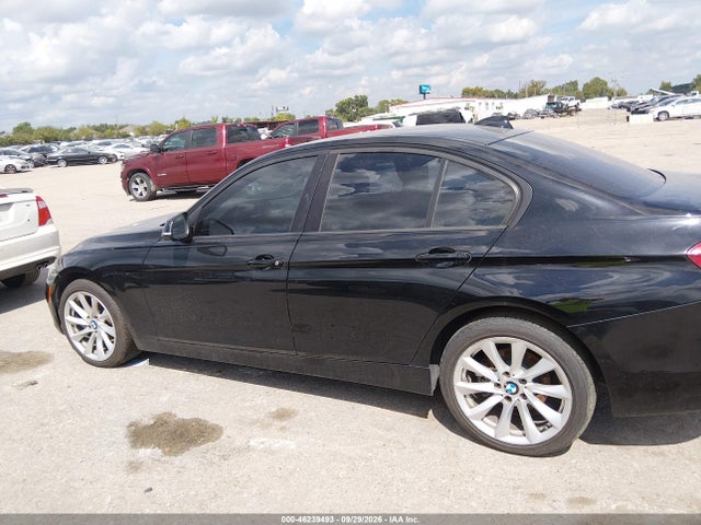 46239493 :رقم المزاد ، WBA8E5G59JNV02221 vin ، 2018 Bmw 320i Xdrive مزاد بيع