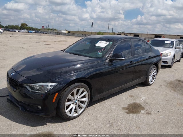 46239493 :رقم المزاد ، WBA8E5G59JNV02221 vin ، 2018 Bmw 320i Xdrive مزاد بيع