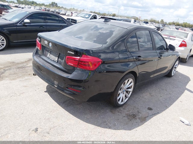 46239493 :رقم المزاد ، WBA8E5G59JNV02221 vin ، 2018 Bmw 320i Xdrive مزاد بيع