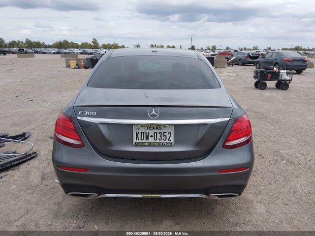 Aukcja sprzedaży 2018 Mercedes-benz E 300, vin: WDDZF4JB1JA310107, numer aukcji: 46239501