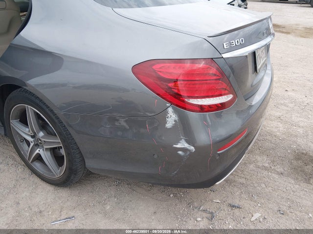 Aukcja sprzedaży 2018 Mercedes-benz E 300, vin: WDDZF4JB1JA310107, numer aukcji: 46239501